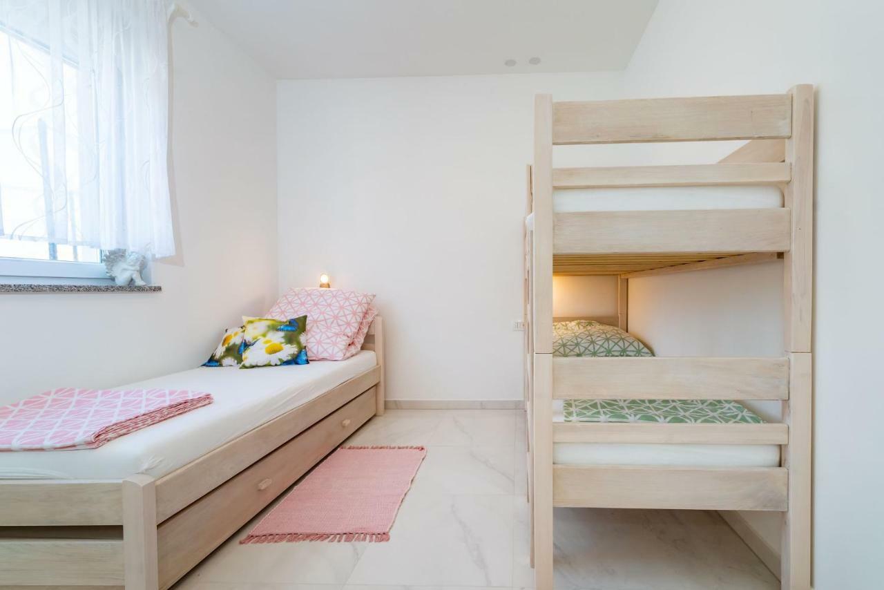 Holiday Home Gabriella Poljica  Luaran gambar